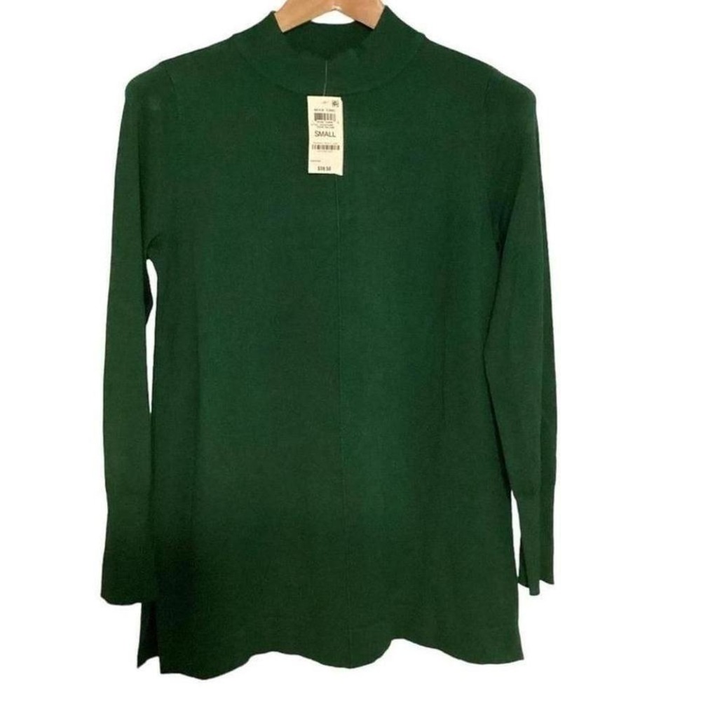 Alfani green turtle neck size 6